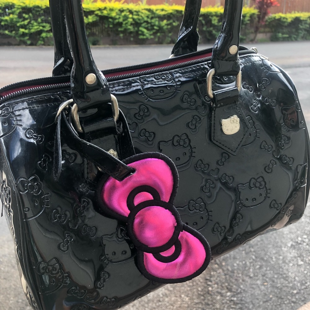HELLO KITTY PURSE